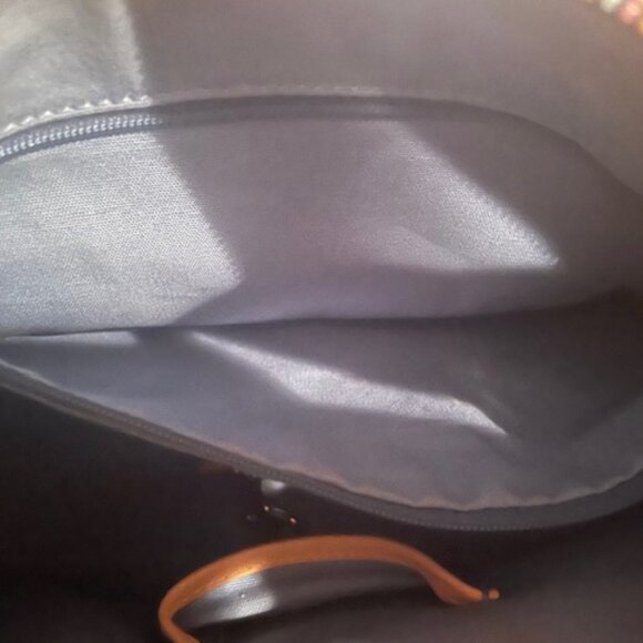 Dooney & Bourke Satchel/Crossbody - Picture 3 of 5